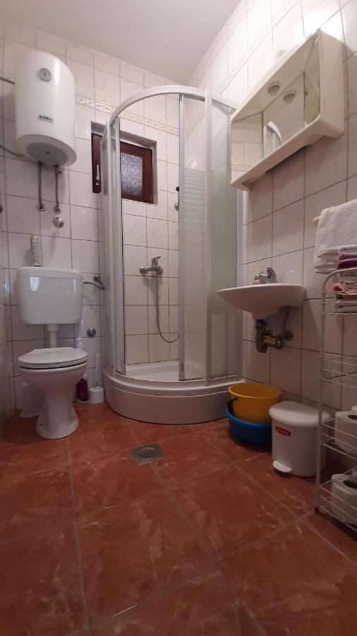 Apartmani Vukovic Kaprije Luaran gambar