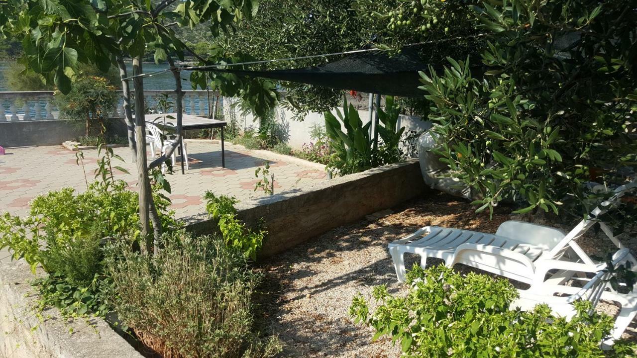 Apartmani Vukovic Kaprije Luaran gambar